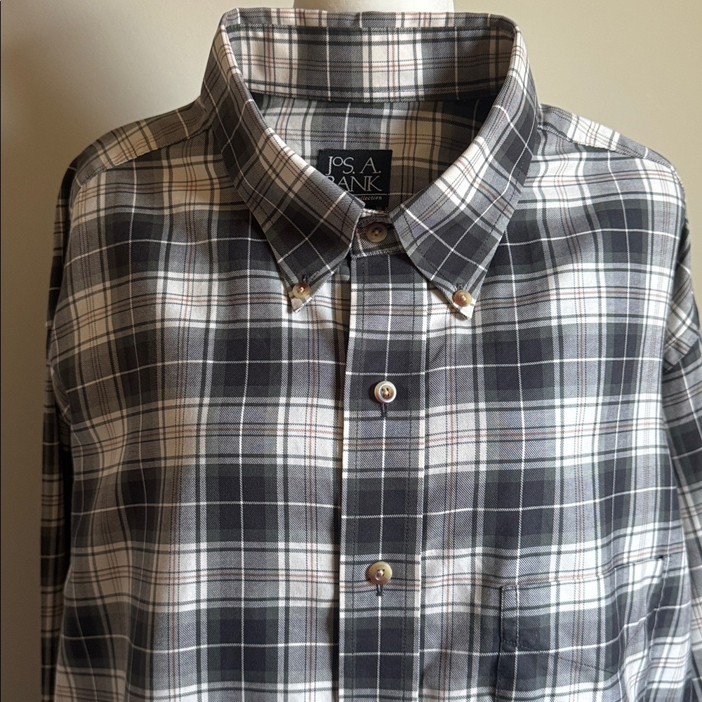 Jos. A. Bank Traveler’s Collection Button-Down Collar Plaid Dress Shirt